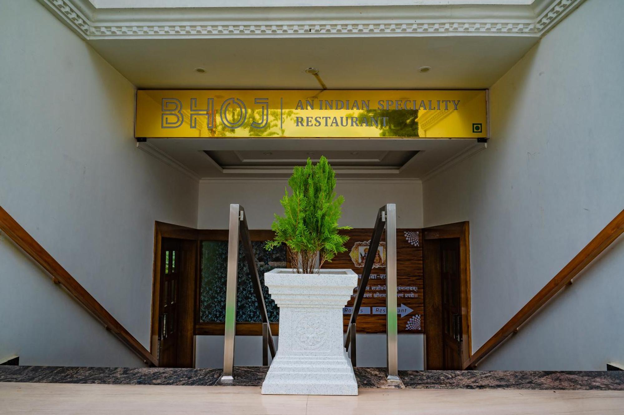 Hotel Amritara Ramila Kutir Ayodhya Exteriér fotografie